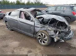 1HGCR2F8XGA117960 2016 HONDA ACCORD