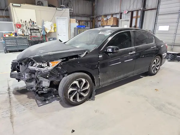 1HGCR2F8XGA134628 2016 HONDA ACCORD - Image 1
