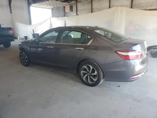 1HGCR2F8XGA135469 2016 HONDA ACCORD - Image 2