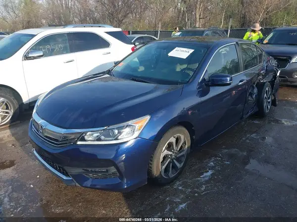 1HGCR2F8XGA137951 2016 HONDA ACCORD - Image 2