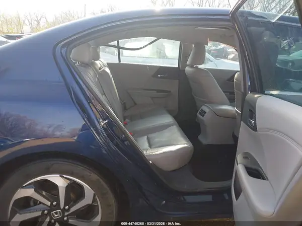 1HGCR2F8XGA137951 2016 HONDA ACCORD - Image 8