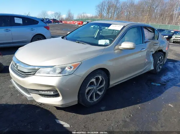 1HGCR2F8XGA168066 2016 HONDA ACCORD - Image 2