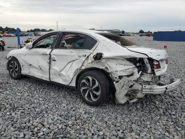 1HGCR2F8XGA195798 2016 HONDA ACCORD - Image 2