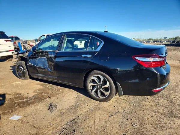 1HGCR2F8XGA236897 2016 HONDA ACCORD - Image 2