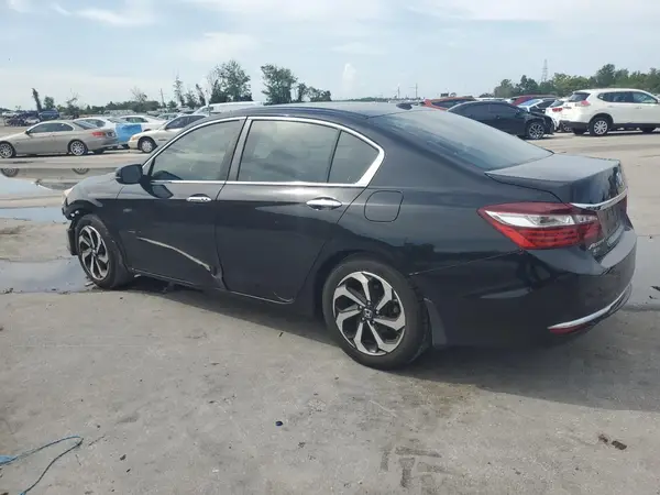 1HGCR2F8XHA008951 2017 HONDA ACCORD - Image 2