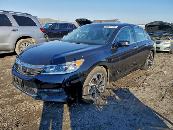 1HGCR2F8XHA009338 2017 HONDA ACCORD - Image 1