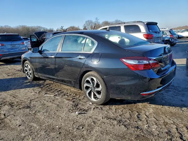 1HGCR2F8XHA009338 2017 HONDA ACCORD - Image 2