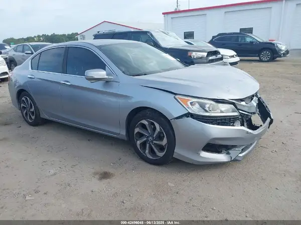 1HGCR2F8XHA021201 2017 HONDA ACCORD - Image 1