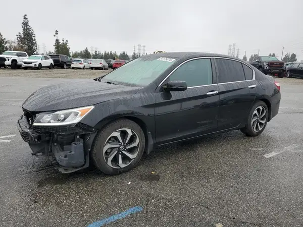 1HGCR2F8XHA035812 2017 HONDA ACCORD - Image 1