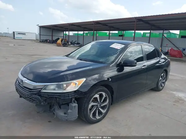 1HGCR2F8XHA074769 2017 HONDA ACCORD - Image 2