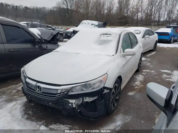 1HGCR2F8XHA079146 2017 HONDA ACCORD - Image 2