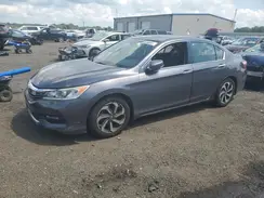 1HGCR2F8XHA105941 2017 HONDA ACCORD