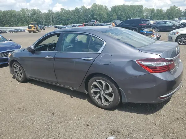 1HGCR2F8XHA105941 2017 HONDA ACCORD - Image 2