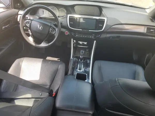 1HGCR2F8XHA105941 2017 HONDA ACCORD - Image 8