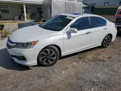 1HGCR2F8XHA125297 2017 HONDA ACCORD