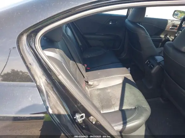 1HGCR2F8XHA133674 2017 HONDA ACCORD - Image 8