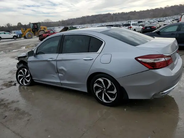 1HGCR2F8XHA137515 2017 HONDA ACCORD - Image 2