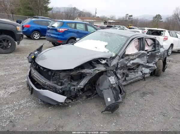 1HGCR2F8XHA144884 2017 HONDA ACCORD - Image 2