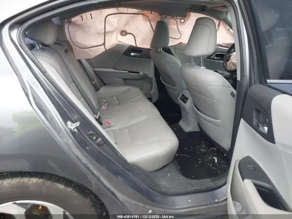 1HGCR2F8XHA144884 2017 HONDA ACCORD - Image 8