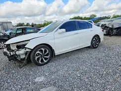 1HGCR2F8XHA148871 2017 HONDA ACCORD