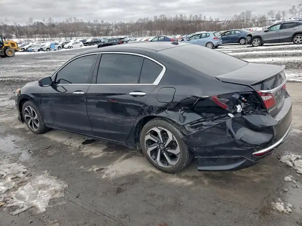 1HGCR2F8XHA157070 2017 HONDA ACCORD - Image 2
