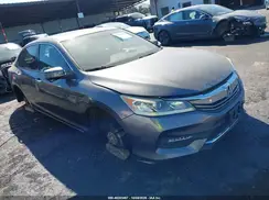 1HGCR2F8XHA192031 2017 HONDA ACCORD