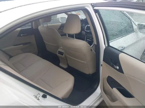 1HGCR2F8XHA192417 2017 HONDA ACCORD - Image 8