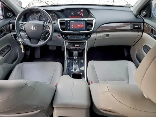 1HGCR2F8XHA206042 2017 HONDA ACCORD - Image 8