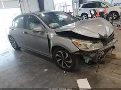 1HGCR2F8XHA206994 2017 HONDA ACCORD