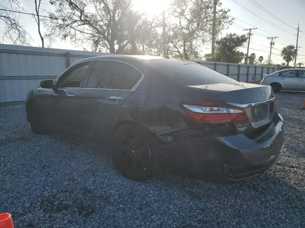 1HGCR2F8XHA209474 2017 HONDA ACCORD - Image 2