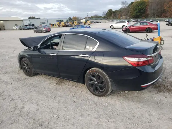 1HGCR2F8XHA229627 2017 HONDA ACCORD - Image 2