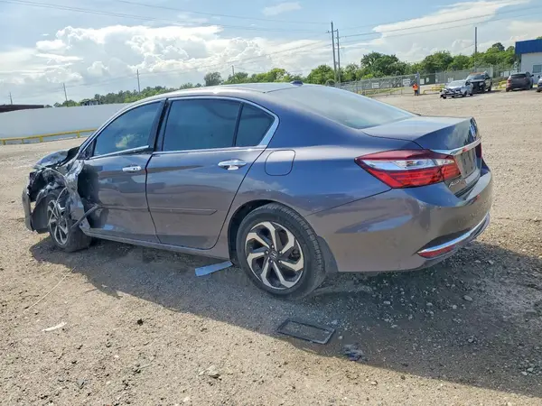 1HGCR2F8XHA233449 2017 HONDA ACCORD - Image 2