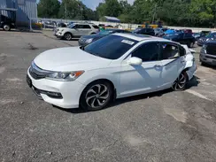 1HGCR2F8XHA239588 2017 HONDA ACCORD
