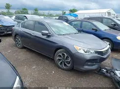 1HGCR2F8XHA242927 2017 HONDA ACCORD