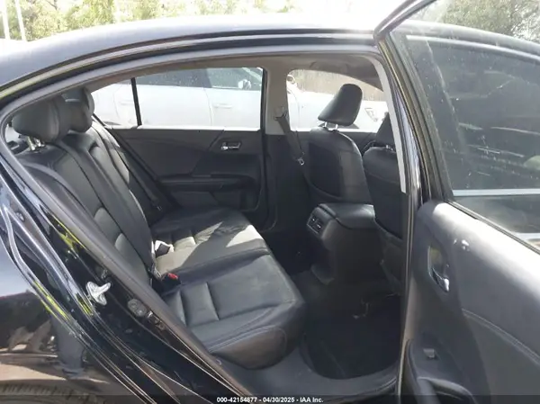 1HGCR2F8XHA244578 2017 HONDA ACCORD - Image 8