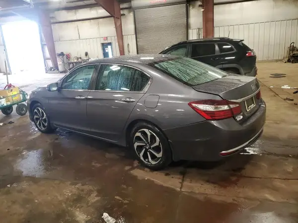 1HGCR2F8XHA247500 2017 HONDA ACCORD - Image 2