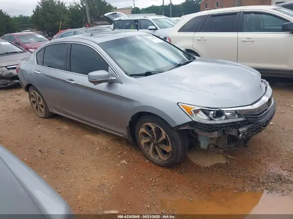 1HGCR2F8XHA254995 2017 HONDA ACCORD - Image 1