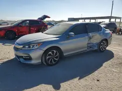 1HGCR2F8XHA260067 2017 HONDA ACCORD