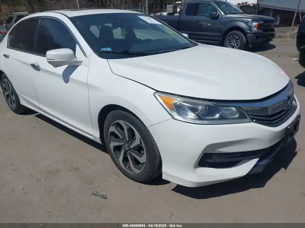 1HGCR2F90GA069670 2016 HONDA ACCORD - Image 1
