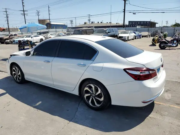 1HGCR2F90GA082063 2016 HONDA ACCORD - Image 2