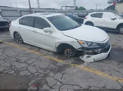 1HGCR2F90GA208776 2016 HONDA ACCORD