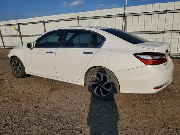1HGCR2F90GA219633 2016 HONDA ACCORD - Image 2