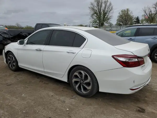 1HGCR2F90HA028523 2017 HONDA ACCORD - Image 2