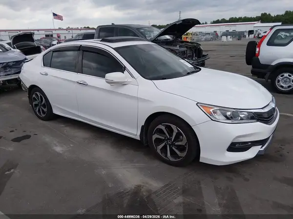 1HGCR2F90HA056824 2017 HONDA ACCORD - Image 1