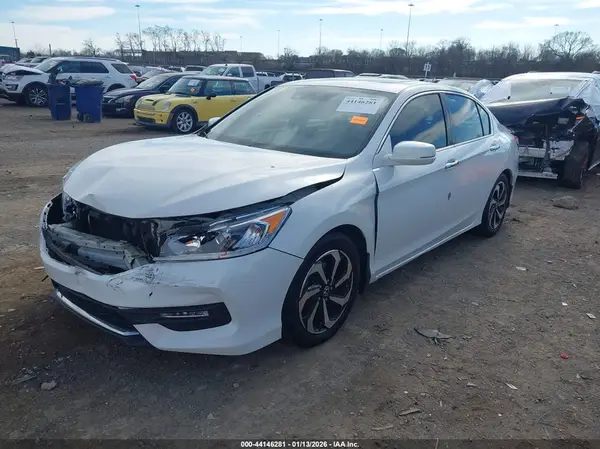 1HGCR2F90HA123650 2017 HONDA ACCORD - Image 2