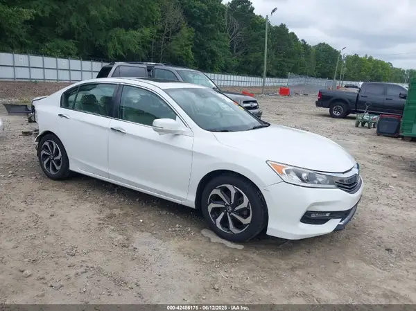 1HGCR2F90HA140626 2017 HONDA ACCORD - Image 1