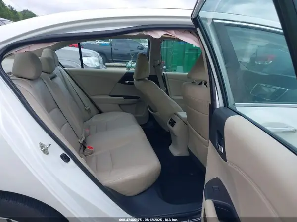 1HGCR2F90HA140626 2017 HONDA ACCORD - Image 8