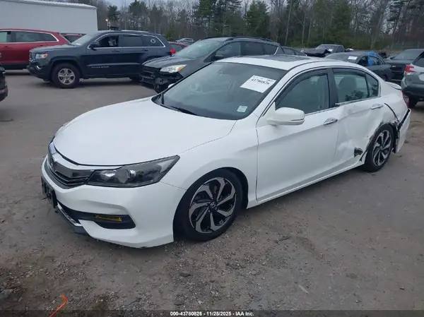 1HGCR2F90HA203580 2017 HONDA ACCORD - Image 2