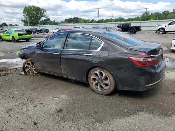 1HGCR2F90HA256795 2017 HONDA ACCORD - Image 2