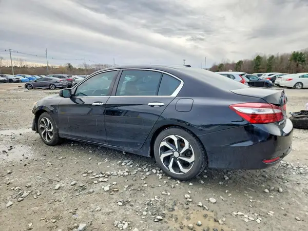 1HGCR2F91HA019524 2017 HONDA ACCORD - Image 2